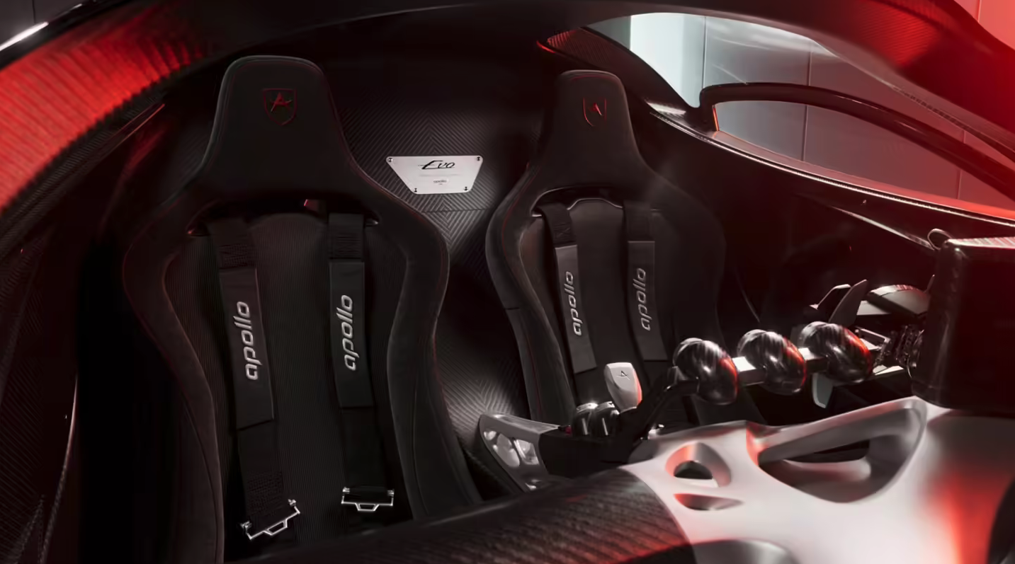 Apollo Evo量产版正式推出 全球限量10台 起售价2447.5万元赛道专属